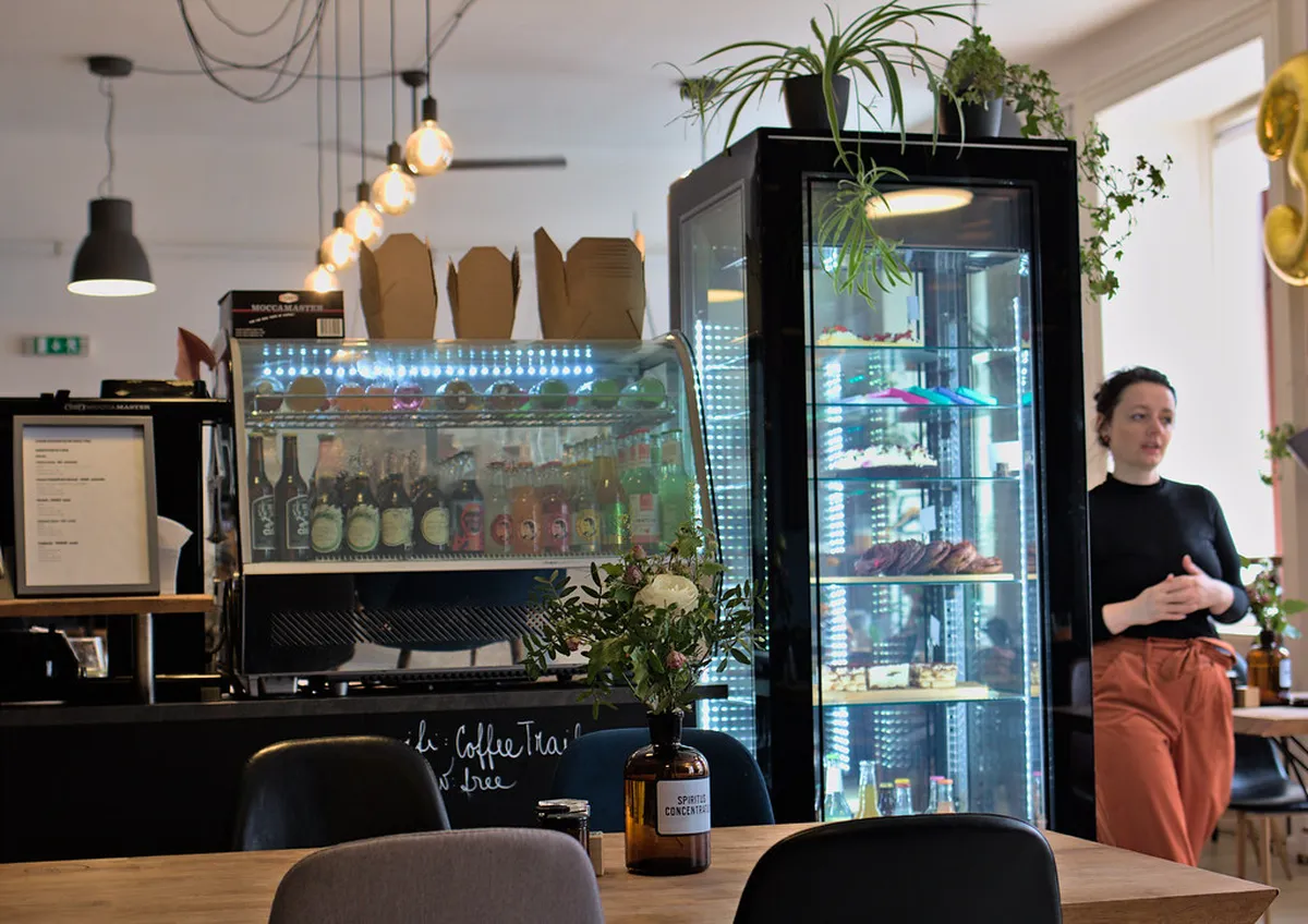 Brno Coffee Trail Walking Guide: 11 Best Stops for 2026