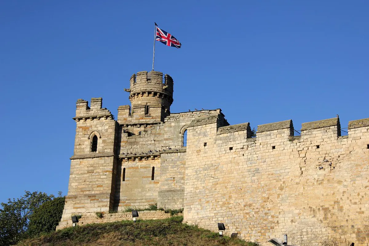 Is the Walk Up to the Castle Steep in Český Krumlov?