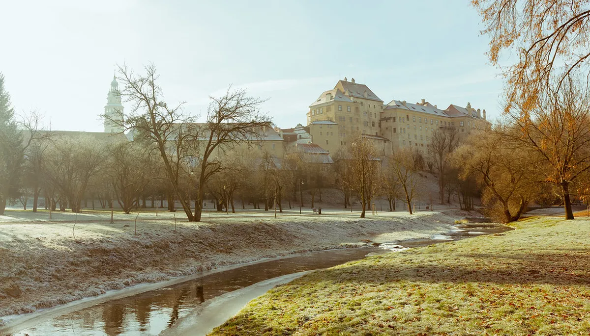 Winter Walking in Český Krumlov: A Cold Weather Guide