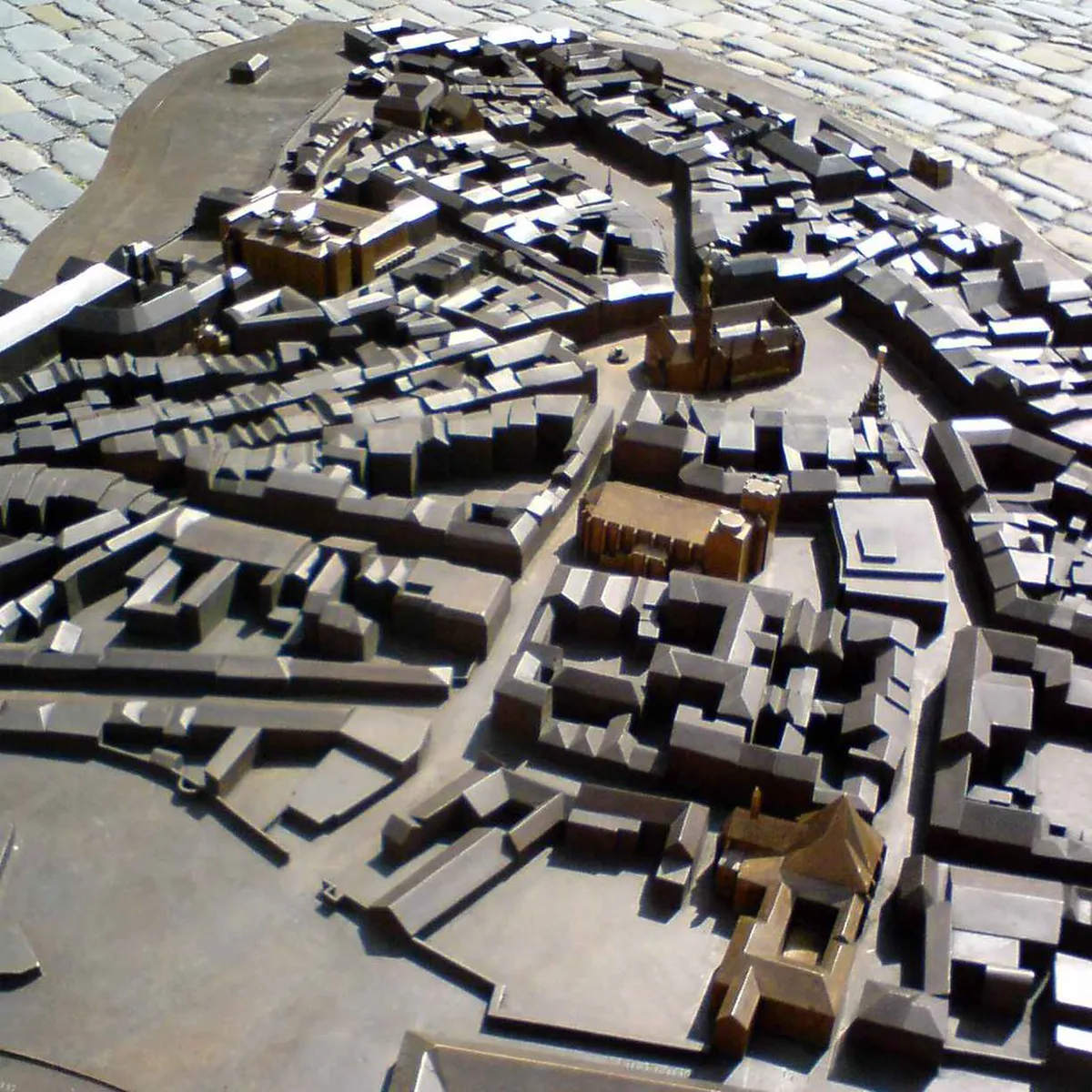 Is Olomouc Safe to Walk Around at Night? 10 Top Spots