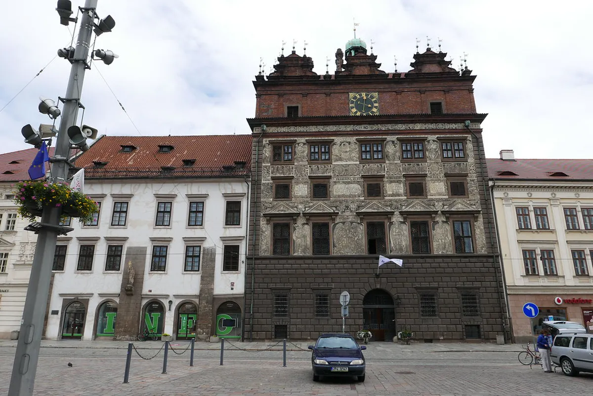 Renaissance Town Hall Plzeň History: 10 Historic Gems