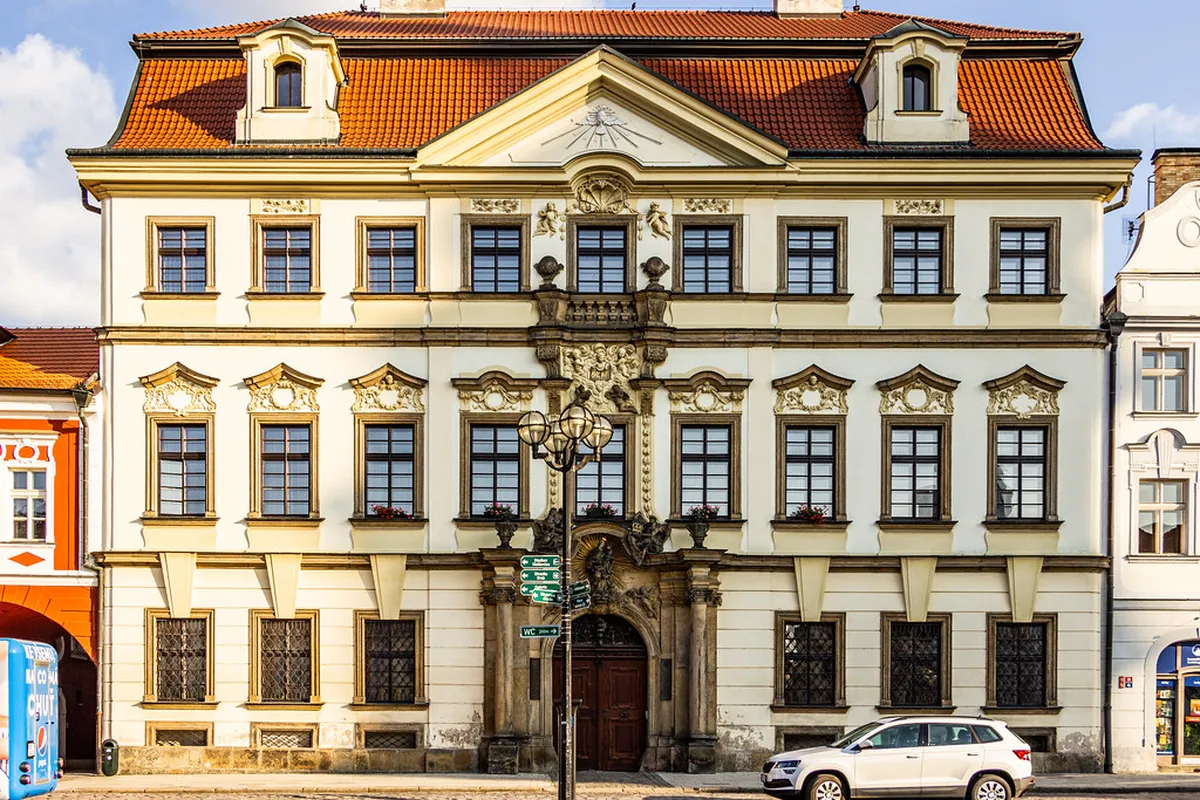 Best Free Prague Walking Tour Apps (2026 Review)