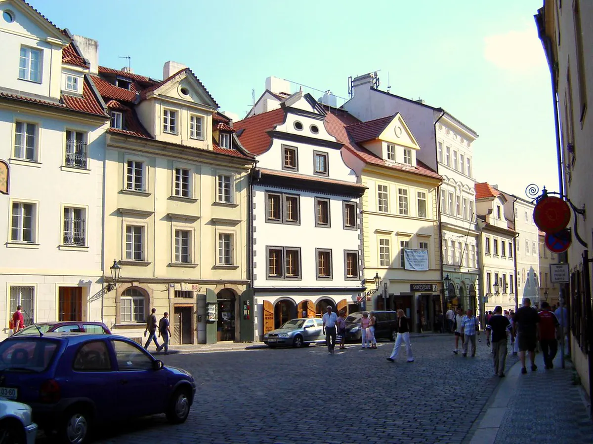 Mala Strana Walking Tour Itinerary: A Perfect Day in Prague